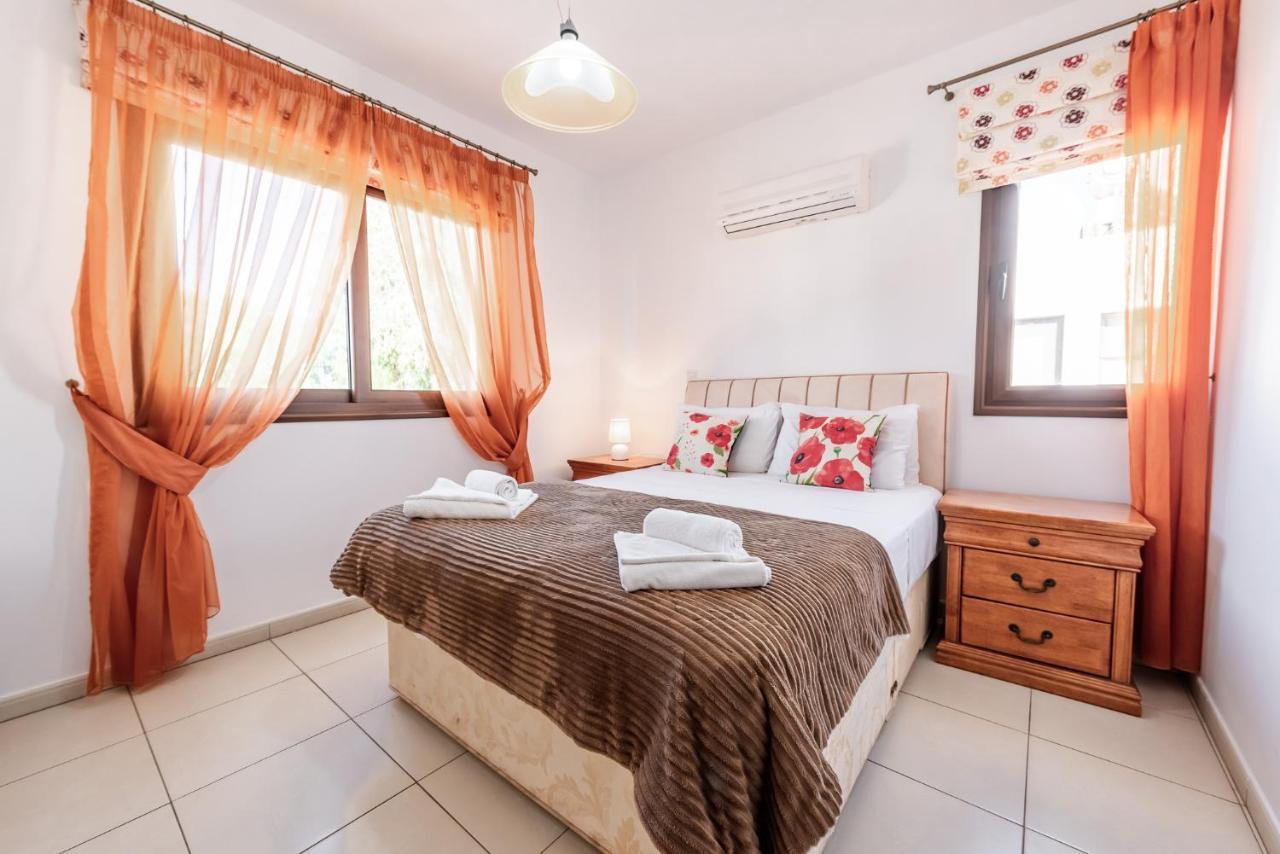 Sea Front Oceanus H2 By Ezoria Villas Ayia Napa Exteriér fotografie