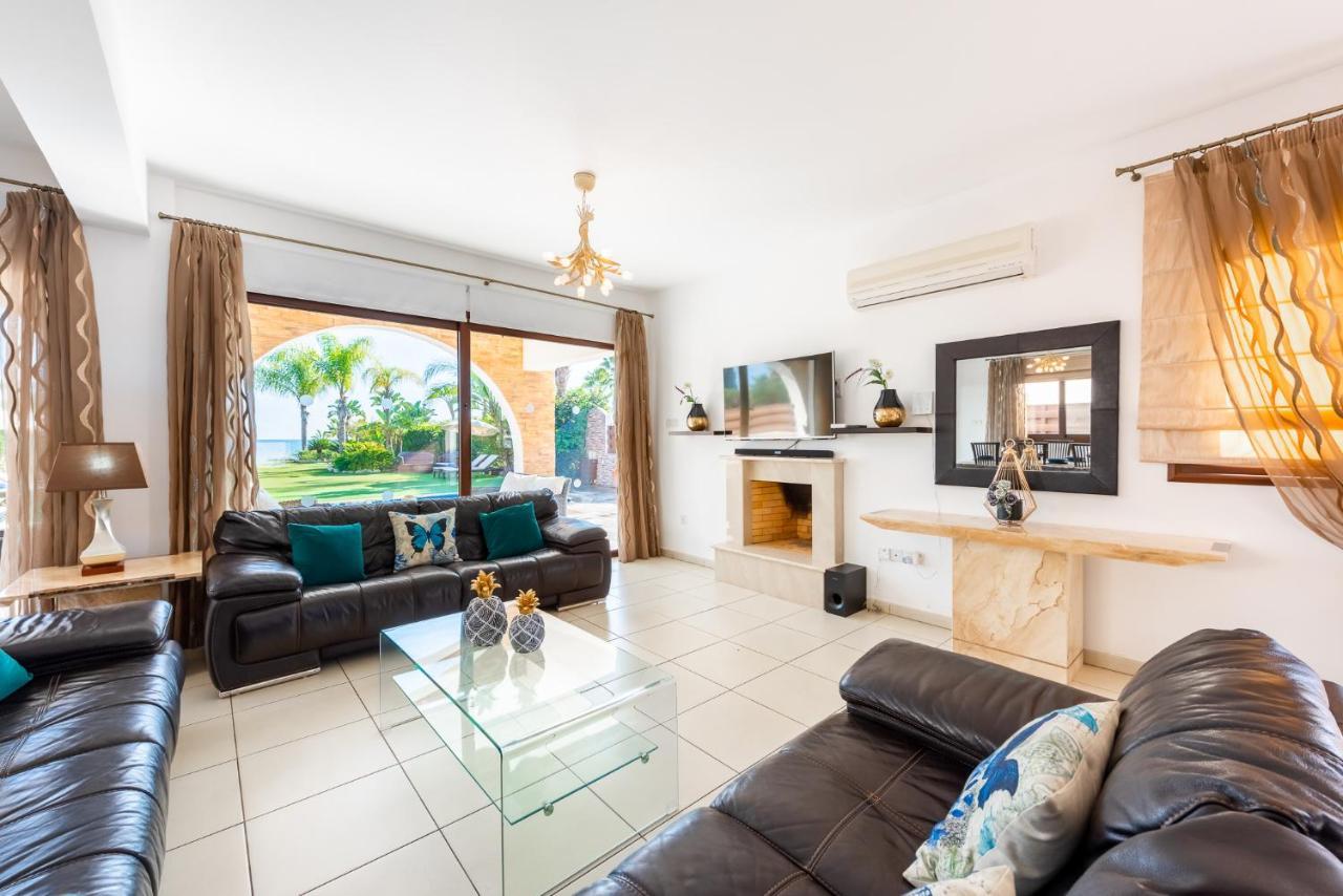 Sea Front Oceanus H2 By Ezoria Villas Ayia Napa Exteriér fotografie