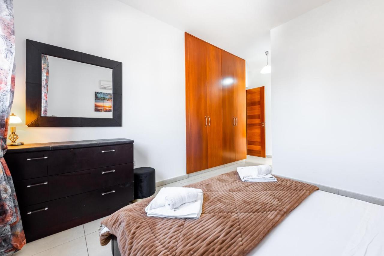 Sea Front Oceanus H2 By Ezoria Villas Ayia Napa Exteriér fotografie